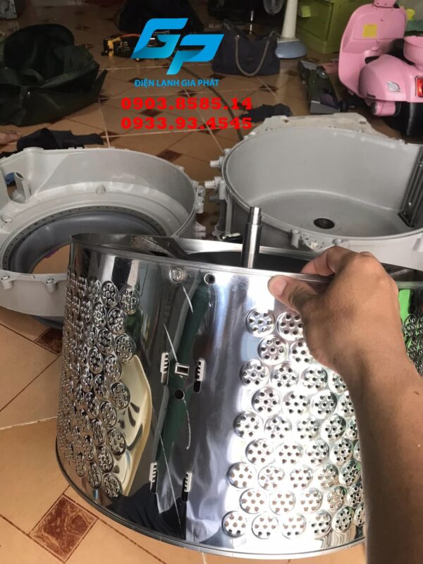 Vệ sinh máy giặt cửa ngang tại phường Cát Lái 01