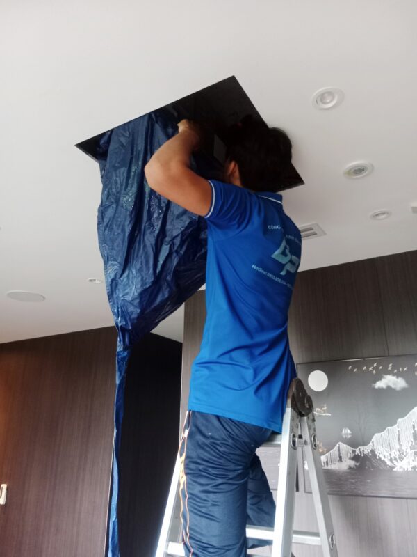 Vệ Sinh Máy Lạnh Âm Trần Phường Gia Định 03
